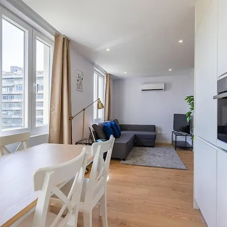 Apartament Monteverde Vi By Innkeeper