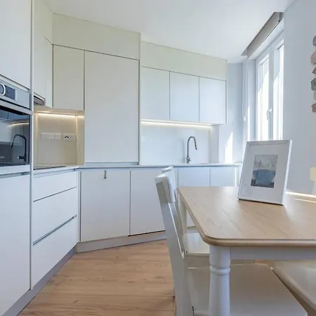 Monteverde Vi By Innkeeper * 리스본